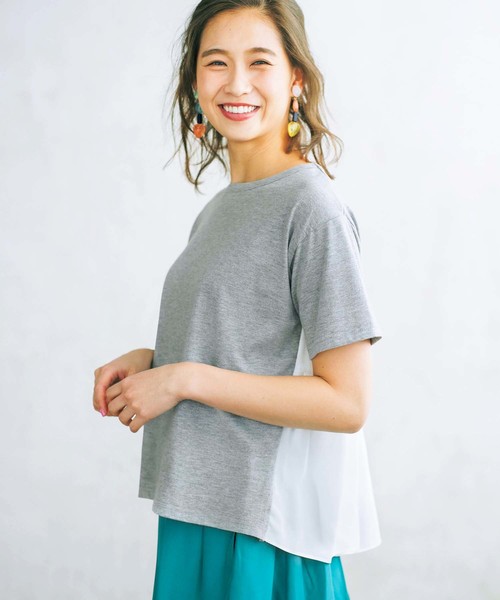 GeeRA(ジーラ)の「バックティアードプルオーバー(Tシャツ/カットソー・レディース・ネイビー/オフホワイト/グレー/ピンク・SMALL/LARGE/X-LARGE/MEDIUM)」の1枚目の写真