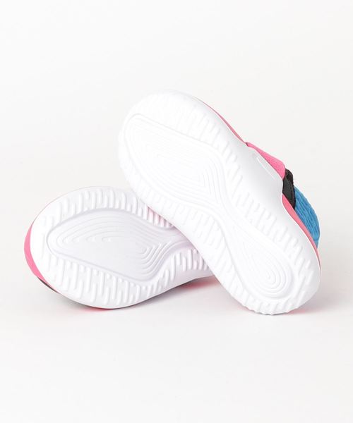 NIKE（ナイキ）の「ベビー NIKE ナイキ 12-16NITROFLO (TD)  ニトロフロ TD AT4672-004  004BLACK/PHOTOB（スニーカー・キッズ・ブラック系その他・12/13/14/15 /16）」の3枚目の写真