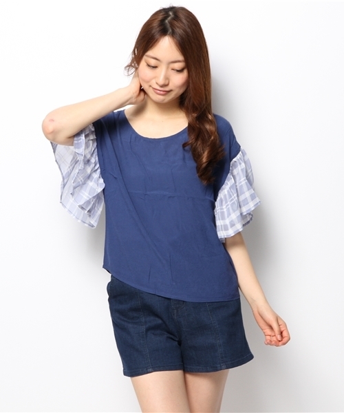 mystic(ミスティック)の「袖チェックブラウス(シャツ/ブラウス・レディース・ネイビー/ブルー/ベージュ/オフホワイト・フリ-)」の13枚目の写真