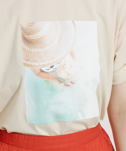 natural couture（ナチュラルクチュール）の「アソート女の子カラーフォトT（Tシャツ/カットソー・レディース・グレー/オフホワイト/ブルー/ライトベージュ・FREE）」の15枚目の写真