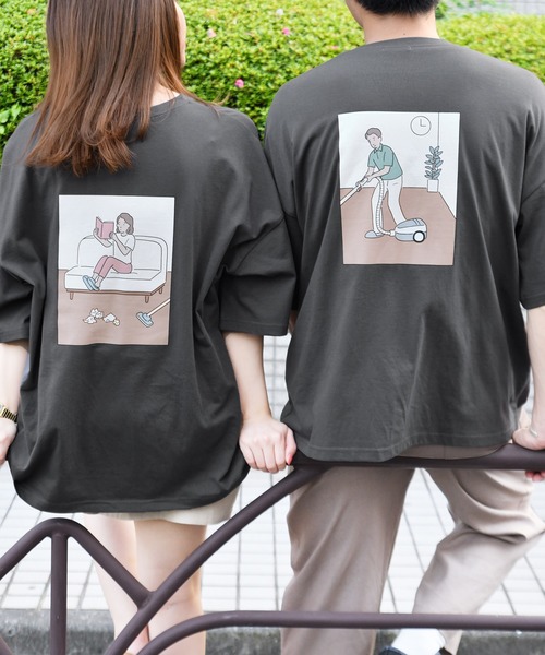 PairPair(ペアペア)の「カップル掃除プリントT(ユニセックス)(Tシャツ/カットソー・レディース・ライトブルー/オフホワイト/ホワイト/サックスブルー/スミクロ/チャコールグレー・FREE)」の4枚目の写真