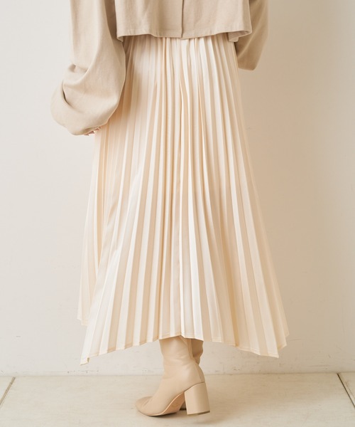 Chico（チコ）の「サテンラップアシメプリーツスカート（スカート・レディース・アイボリー/ライトカーキ/ピンクベージュ・FREE）」の19枚目の写真