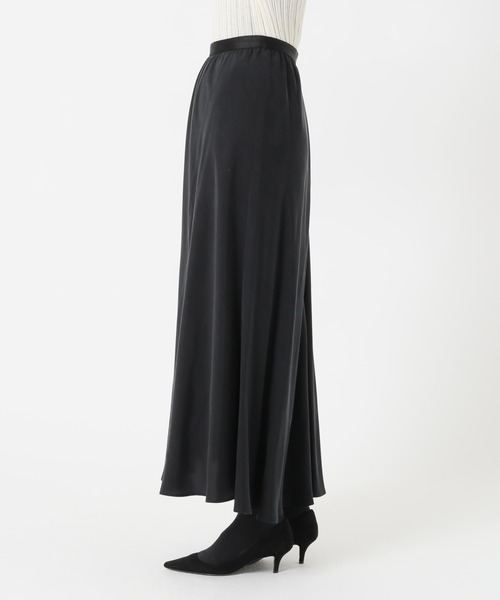 IENA（イエナ）の「フィブリルフレアスカート◆（スカート・レディース・ブラック/グレー/ブルー系その他・40/38/36/34）」の21枚目の写真