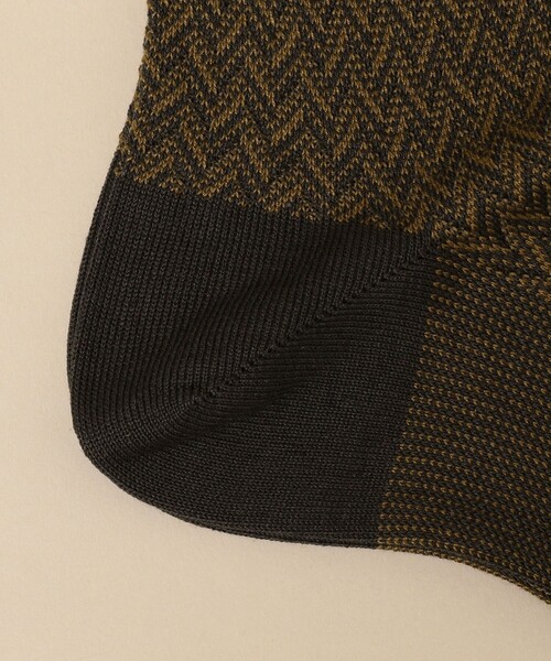 SHIPS（シップス）の「SHIPS:  へリンボーン コットン ドレス ソックス（ソックス/靴下・メンズ・ブラック/ネイビー/カーキ/ダークブルー/マルチ/グレー系その他・ONE SIZE）」の8枚目の写真