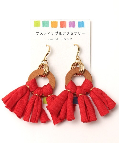 チチカカ(チチカカ)の「Tシャツヤーンウッドコンビフリンジピアス(ピアス(両耳用)・レディース・ベージュ/レッド/ブルー・FREE)」の6枚目の写真