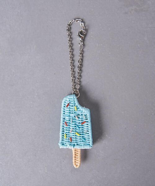 UNITED ARROWS（ユナイテッドアローズ）の「UWFM RTN チャーム †（チャーム・レディース・ブラック/ライトブルー/ピンク/オレンジ/イエロー・FREE）」の3枚目の写真