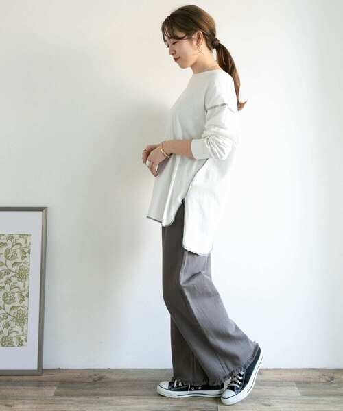 ITEMS URBANRESEARCH（アイテムズ アーバンリサーチ）の「ルーズカツラギフリンジパンツ（その他パンツ・レディース・チャコールグレー/ベージュ/オフホワイト・FREE）」の14枚目の写真