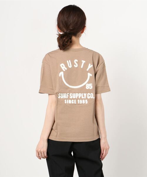 RUSTY(ラスティ)の「RUSTY/ラスティ― スマイリーバックプリントTシャツ 921504(Tシャツ/カットソー・レディース・ホワイト/ブラック/ベージュ/パープル・M/L)」の6枚目の写真