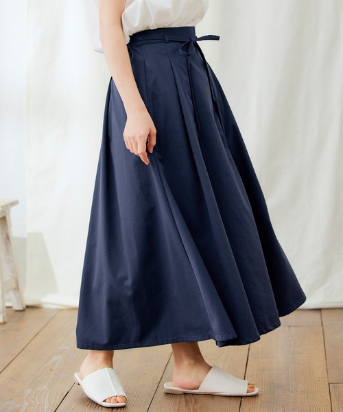 PURIL（ピュリル）の「【PURIL】ウェストリボン付き タックフレア スカート（スカート・レディース・ベージュ/ネイビー/ライラック・S/M）」の12枚目の写真