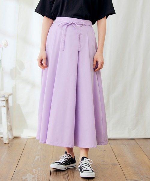 PURIL（ピュリル）の「【PURIL】ウェストリボン付き タックフレア スカート（スカート・レディース・ベージュ/ネイビー/ライラック・S/M）」の18枚目の写真