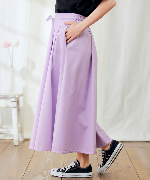 PURIL（ピュリル）の「【PURIL】ウェストリボン付き タックフレア スカート（スカート・レディース・ベージュ/ネイビー/ライラック・S/M）」の19枚目の写真