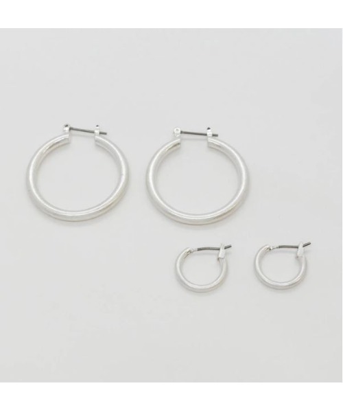 GOLDY(ゴールディ)の「【GOLDY】ベーシックライン 2ペア ピアス/1200907(ピアス(両耳用)・レディース・ゴールド系2/シルバー系1/ゴールド系1/シルバー系2・FREE)」の5枚目の写真