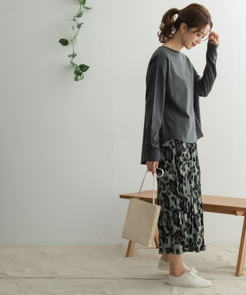 URBAN RESEARCH DOORS（アーバンリサーチドアーズ）の「ガーメントダイカットロングスリーブ（Tシャツ/カットソー・レディース・ブラック/オフホワイト/グレー系その他/イエロー・ONE）」の16枚目の写真