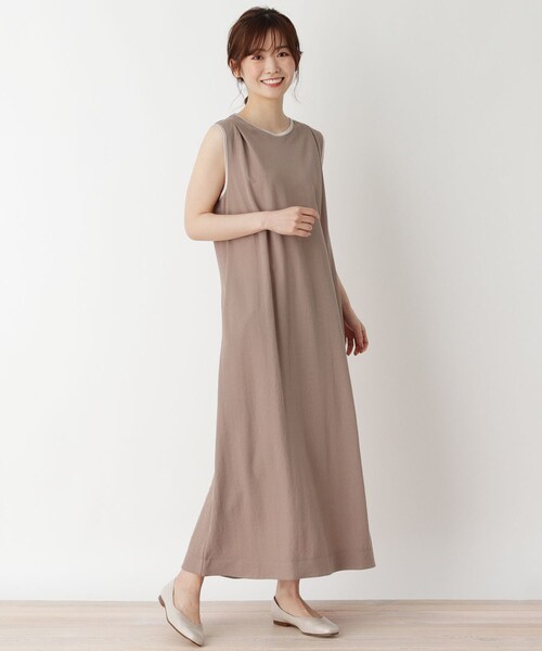 pink adobe（ピンクアドベ）の「◆【M-3L】バックリボン　マキシワンピース（ワンピース・レディース・ブラック/カーキ/ブルー/ブラウン系・44/40/38/42）」の3枚目の写真