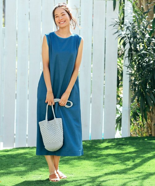 pink adobe（ピンクアドベ）の「◆【M-3L】バックリボン　マキシワンピース（ワンピース・レディース・ブラック/カーキ/ブルー/ブラウン系・44/40/38/42）」の4枚目の写真