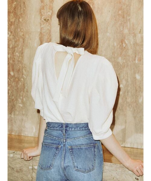 jouetie（ジュエティ）の「ボリュームスリーブリボンブラウス（シャツ/ブラウス・レディース・アイボリー/ブラック/イエロー/パープル・MEDIUM）」の2枚目の写真