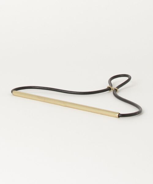 hobo（ホーボー）の「【hobo】ホーボー COW LEATHER CORD HANGER with BRASS PIPE（その他雑貨