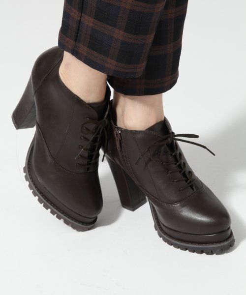 HARE（ハレ）の「3WAYレースアップブーティ【HARE】（ブーツ・レディース・ブラック/ブラウン・LARGE/MEDIUM）」の6枚目の写真