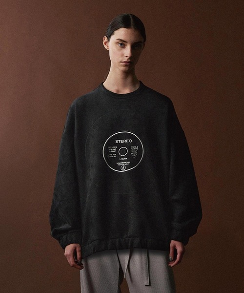 SHAREEF(シャリーフ)の「"RECORD" MICRO SUEDE SWEAT(スウェット・メンズ・ブラック/グレー・3/2/1)」の6枚目の写真