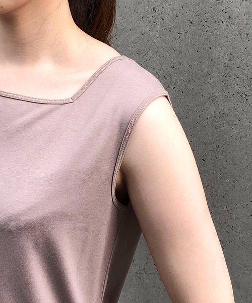 COMME CA ISM(コムサイズム)の「デザイン タンクトップ(タンクトップ・レディース・ホワイト/カーキブラウン・MEDIUM/LARGE)」の10枚目の写真