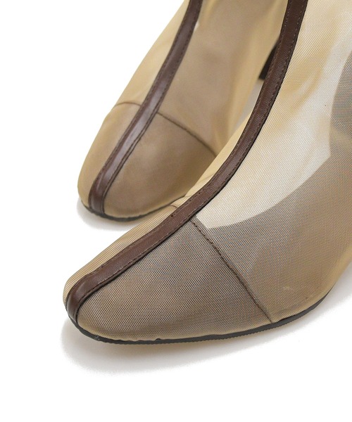 sango(sango)の「センターパイピングシアー バックファスナーショートブーツ(ブーツ・レディース・ブラック/ダークブラウン/ベージュ/グレイッシュベージュ・LL/3L/SS/S/M/L)」の18枚目の写真