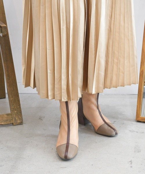 sango(sango)の「センターパイピングシアー バックファスナーショートブーツ(ブーツ・レディース・ブラック/ダークブラウン/ベージュ/グレイッシュベージュ・LL/3L/SS/S/M/L)」の12枚目の写真