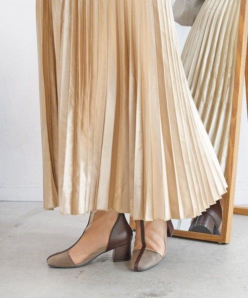 sango(sango)の「センターパイピングシアー バックファスナーショートブーツ(ブーツ・レディース・ブラック/ダークブラウン/ベージュ/グレイッシュベージュ・LL/3L/SS/S/M/L)」の13枚目の写真