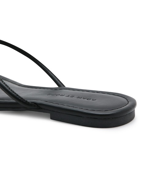 ADAM ET ROPE'(アダムエロペ)の「ノットフラットサンダル(サンダル・レディース・ブラック/シルバー/ホワイト・23.5cm/24.0cm/24.5cm/23.0cm)」の7枚目の写真