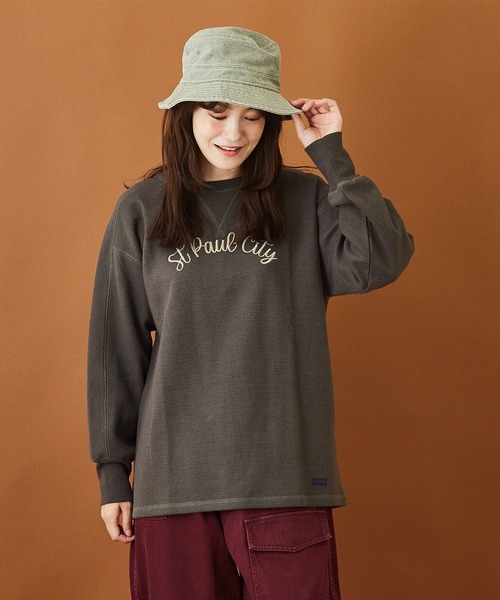 CUBE SUGAR（キューブシュガー）の「起毛ワッフル クルーネック プルオーバー（Tシャツ/カットソー・レディース・ホワイト/ワイン/チャコールグレー/ブラウン・M）」の3枚目の写真