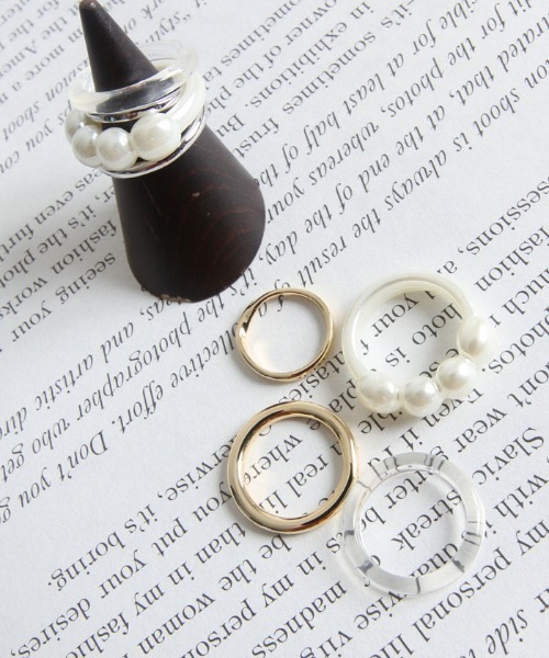 Cookie Chocolate(クッキーチョコレート)の「パールアソートリングセット 《bibiroom select》(リング・レディース・シルバー/ゴールド・FREE)」の12枚目の写真