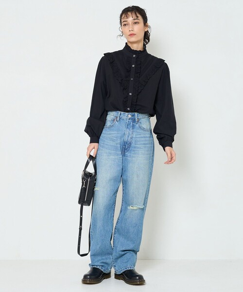 FREAK'S STORE（フリークスストア）の「▽【WEB限定】ダメージテーパードデニム（デニムパンツ・レディース・ブラック/サックスブルー/ブルー・SMALL/MEDIUM/X-SMALL）」の12枚目の写真