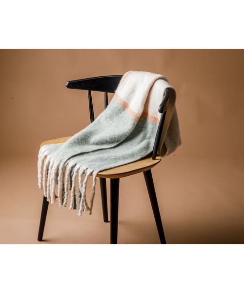 CIENA(シエナ)の「フワフワバルキー太フリンジビッグマフラー(マフラー・レディース・アイボリー/グレー/ブラウン/ブルー/イエロー/カーキ/イエロー系その他/グリーン系その他/パープル系その他・FREE)」の15枚目の写真