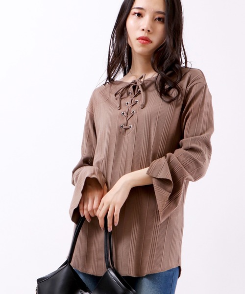 Blasty(ブラスティー)の「Blasty ランダムリブレースアップT(Tシャツ/カットソー・レディース・ブラック/ベージュ/オフホワイト/モカ/ラベンダー・FREE)」の3枚目の写真