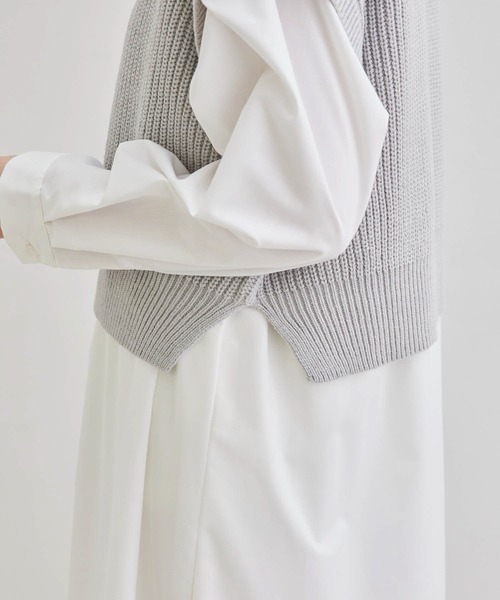 ROPE' PICNIC（ロペピクニック）の「ニットベストセットシャツワンピース（シャツワンピース・レディース・ブラック/グレー系その他/キャメル・38）」の8枚目の写真