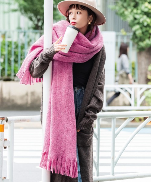 coca（coca）（コカ）の「使い方はあなた次第 ふわふわ大判ストール（マフラー・レディース・ホワイト/グレー/ピンク・ONE SIZE）」の3枚目の写真