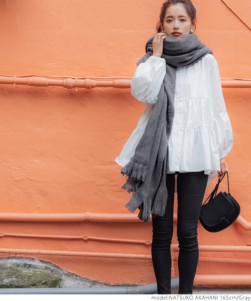 coca（coca）（コカ）の「使い方はあなた次第 ふわふわ大判ストール（マフラー・レディース・ホワイト/グレー/ピンク・ONE SIZE）」の10枚目の写真
