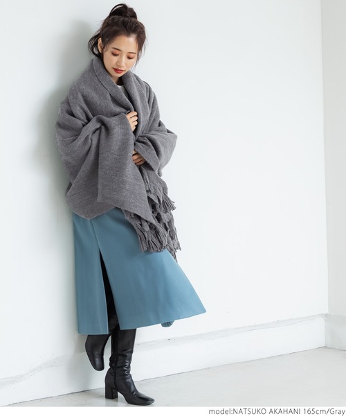 coca（coca）（コカ）の「使い方はあなた次第 ふわふわ大判ストール（マフラー・レディース・ホワイト/グレー/ピンク・ONE SIZE）」の13枚目の写真