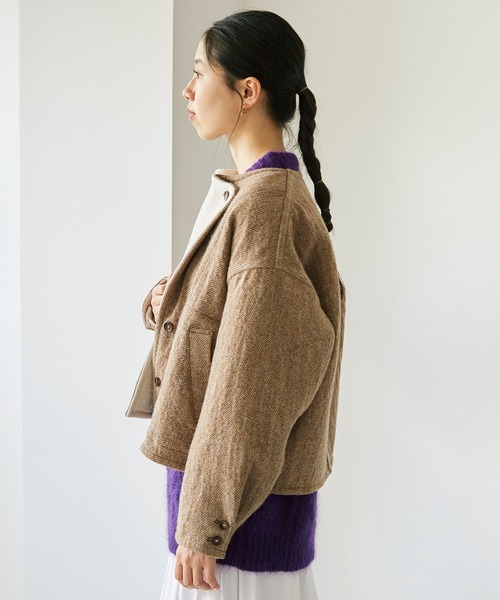 cardo fabrica（カルドファブリカ）の「◇へリンボンダブルフェイス リバーシブルショートジャケット（ノーカラージャケット・レディース・ダークブラウン/ベージュ・FREE）」の8枚目の写真