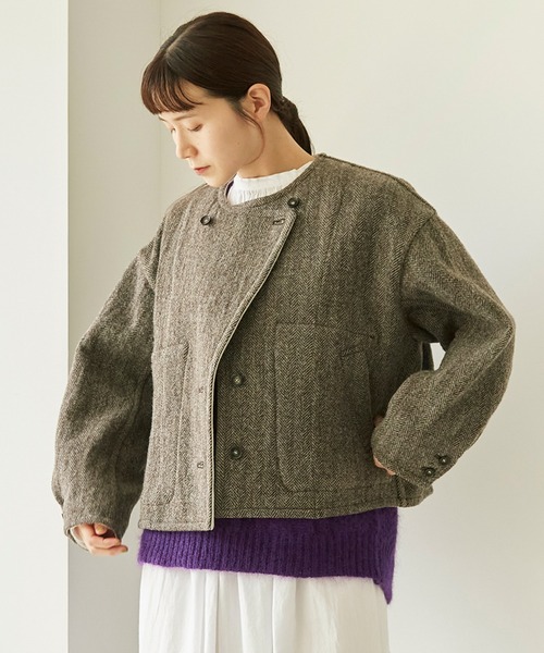 cardo fabrica（カルドファブリカ）の「◇へリンボンダブルフェイス リバーシブルショートジャケット（ノーカラージャケット・レディース・ダークブラウン/ベージュ・FREE）」の6枚目の写真