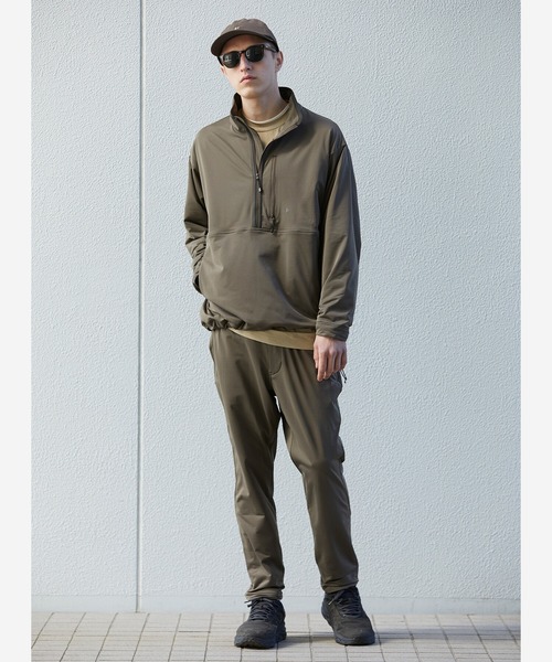 GYMPHLEX(ジムフレックス)の「1906 Gymphlex SPORT WEAR | ストレッチテクノインレイ ハーフジッププルオーバー MEN(ブルゾン・メンズ・ブラック/カーキ・LARGE/MEDIUM)」の5枚目の写真