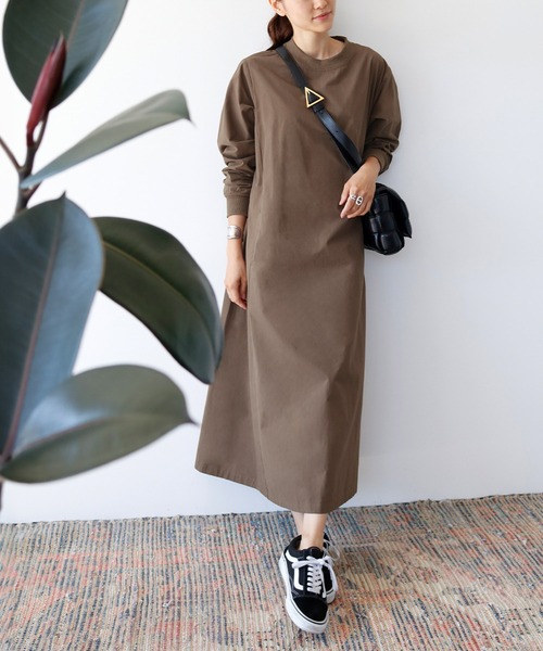 ELFRANK（エルフランク）の「コットンAラインロング丈ワンピース（ワンピース・レディース・ブラック/ベージュ/ネイビー/ブラウン・FREE）」の17枚目の写真