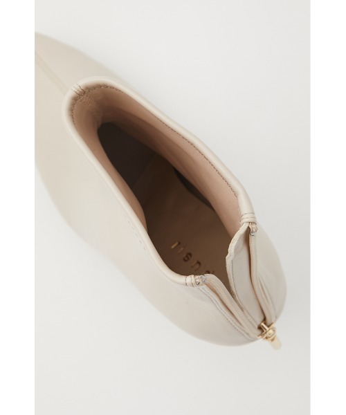 rienda(リエンダ)の「フィットスレンダーショートブーツ(ブーツ・レディース・ブラック/アイボリー/ライトブラウン・SMALL/MEDIUM/LARGE)」の13枚目の写真
