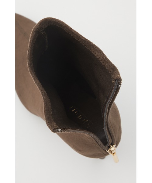 rienda(リエンダ)の「フィットスレンダーショートブーツ(ブーツ・レディース・ブラック/アイボリー/ライトブラウン・SMALL/MEDIUM/LARGE)」の10枚目の写真