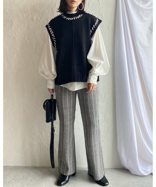 She's Closet（シーズクローゼット）の「配色ハンドステッチアウトリンキングニットベスト（ベスト・レディース・ブラック/アイボリー/グリーン・FREE）」の9枚目の写真