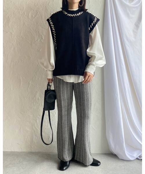 She's Closet（シーズクローゼット）の「配色ハンドステッチアウトリンキングニットベスト（ベスト・レディース・ブラック/アイボリー/グリーン・FREE）」の16枚目の写真