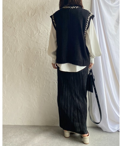 She's Closet（シーズクローゼット）の「配色ハンドステッチアウトリンキングニットベスト（ベスト・レディース・ブラック/アイボリー/グリーン・FREE）」の22枚目の写真
