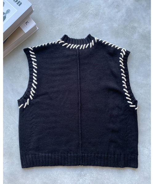 She's Closet（シーズクローゼット）の「配色ハンドステッチアウトリンキングニットベスト（ベスト・レディース・ブラック/アイボリー/グリーン・FREE）」の11枚目の写真