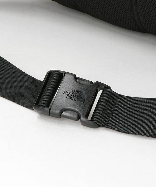 THE NORTH FACE（ザノースフェイス）の「＜THE NORTH FACE（ザ ノースフェイス）＞スウィープ ウエストバッグ -ユニセックス-（ボディバッグ/ウエストポーチ・メンズ・ブラック/ダークグレー・FREE）」の13枚目の写真
