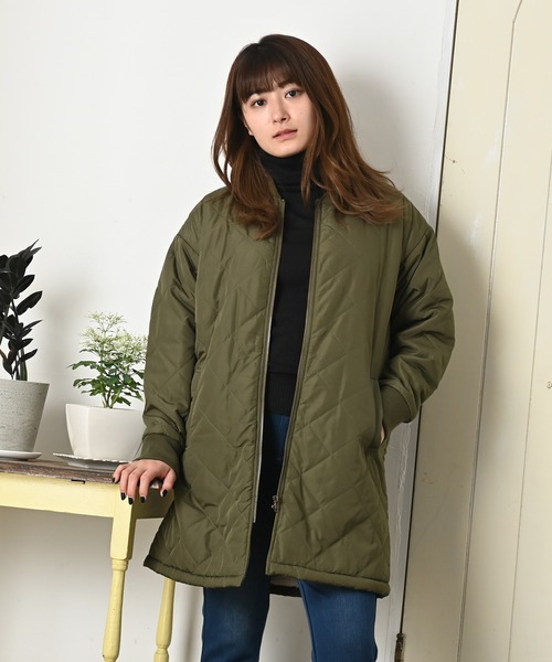 NAVY（ネイビー）の「miliCo ミリコ 裏ボア キルトロングブルゾン ミリタリーコート（ブルゾン・レディース・ブラック/ベージュ/ブラウン/カーキ・フリー）」の4枚目の写真