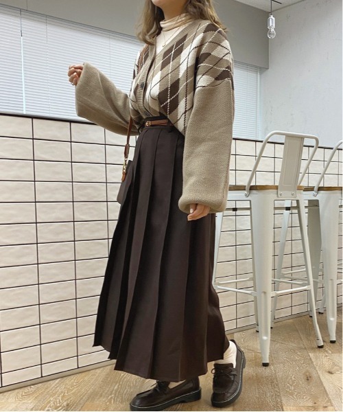 apres jour(アプレジュール)の「タックプリーツスカート【ZOZOTOWN限定アイテム】(スカート・レディース・ダークブラウン/モカ/その他・SMALL/MEDIUM/X-LARGE)」の1枚目の写真